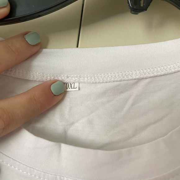 Tshirt - Picture 4 of 4